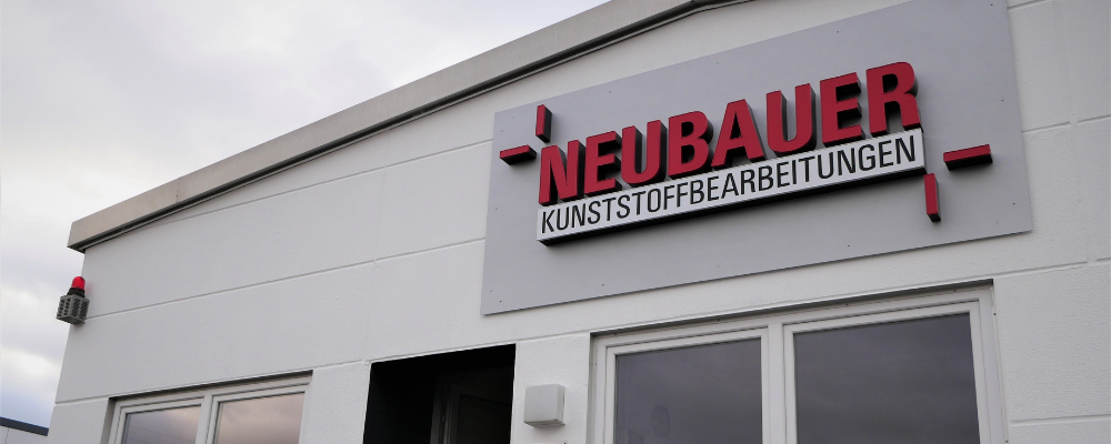 Neubauer Firmengebäude