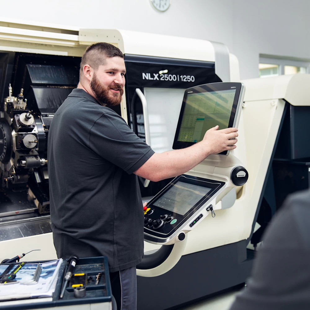 Fertigung bei exum.engineering: CNC-Bearbeitung
